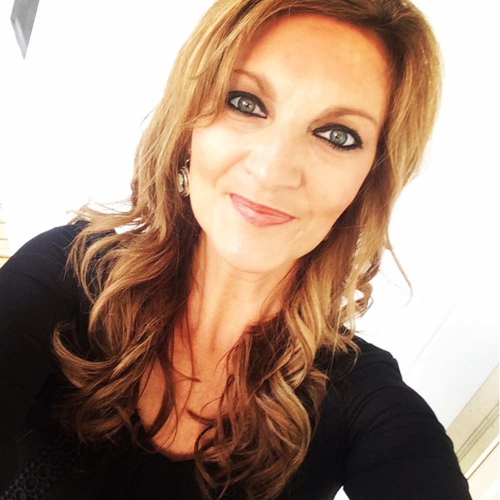 Meet your Posher, Danette